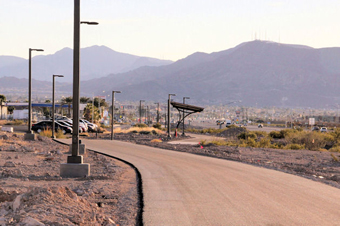 Photo of Lake Mead Parkway Trail